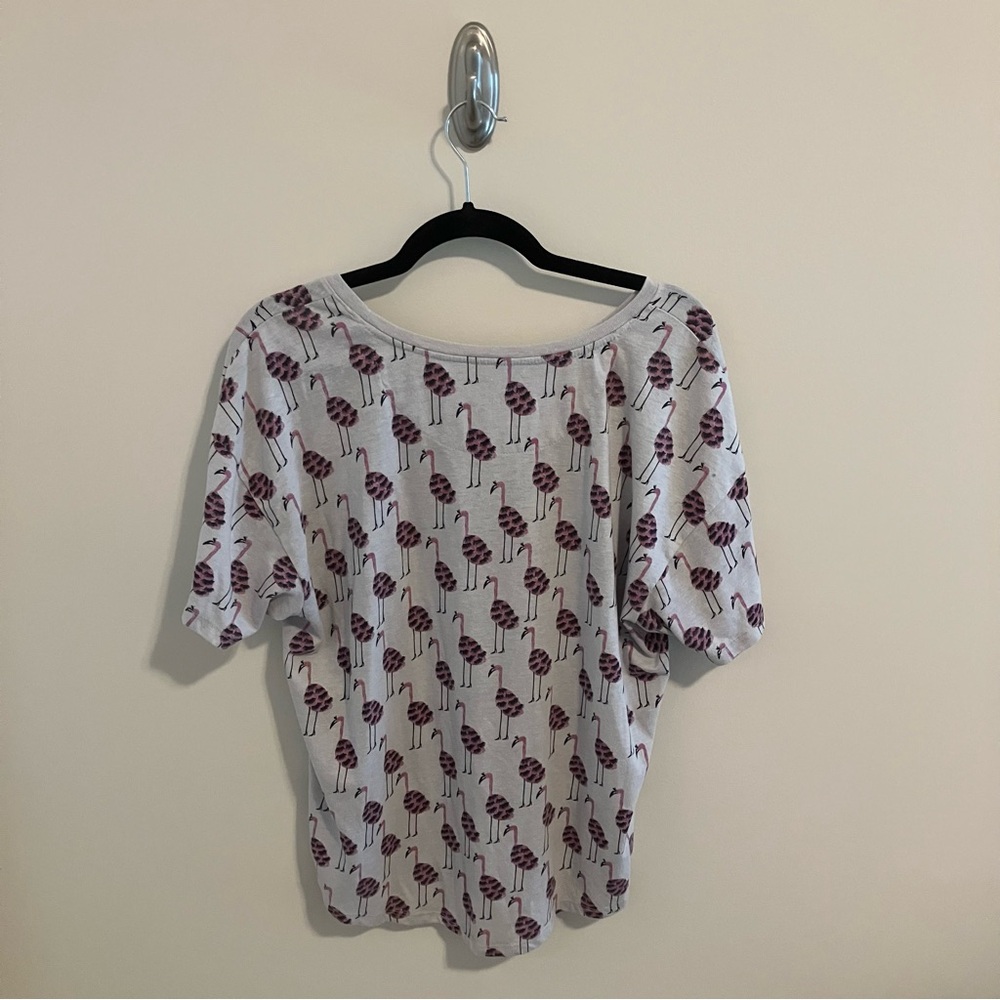 Anthropologie Kendra Dandy Flamingo Printed Tee in Gray/Grey/Pink Large - Picture 7 of 11